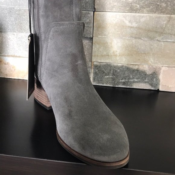 Vince Camuto Kochelda Over-the-Knee Wide Calf Boot - Picture 11 of 13